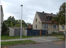 Doppelhaushälfte
